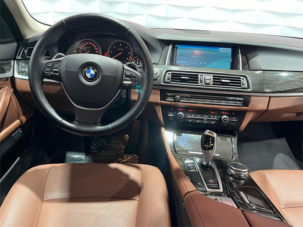 Foto 9 BMW 520DA LUXURY