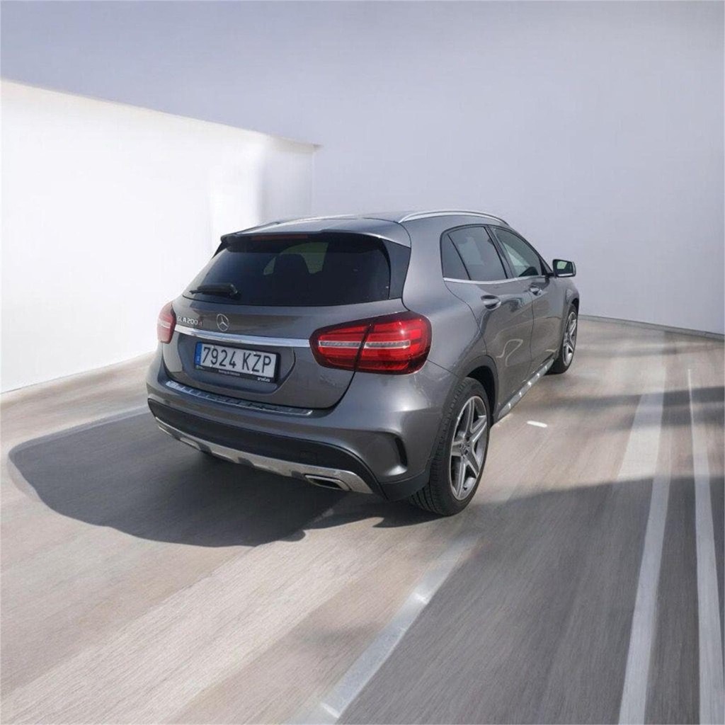 Foto 2 MERCEDES GLA 200d